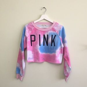Tie-dye crop top